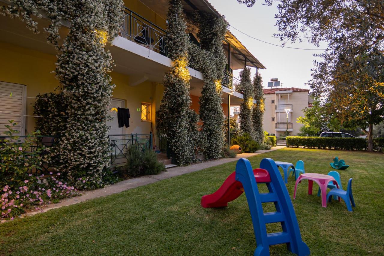 Tsertos Apartments Kamena Vourla Ngoại thất bức ảnh