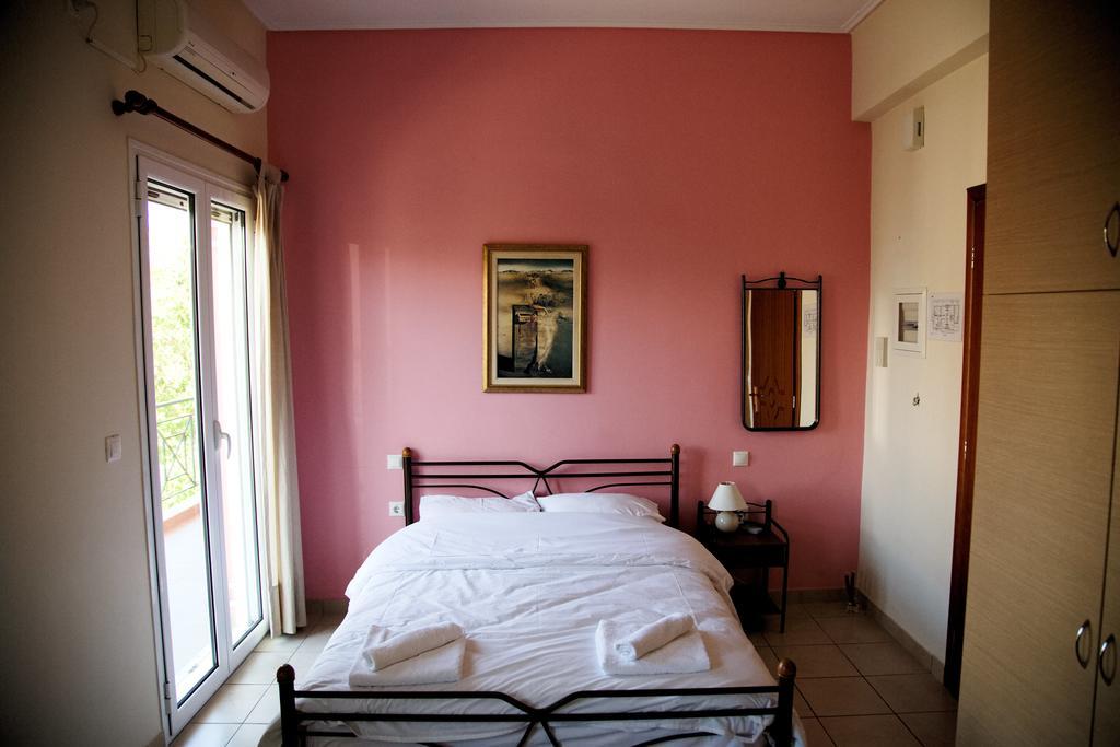 Tsertos Apartments Kamena Vourla Ngoại thất bức ảnh
