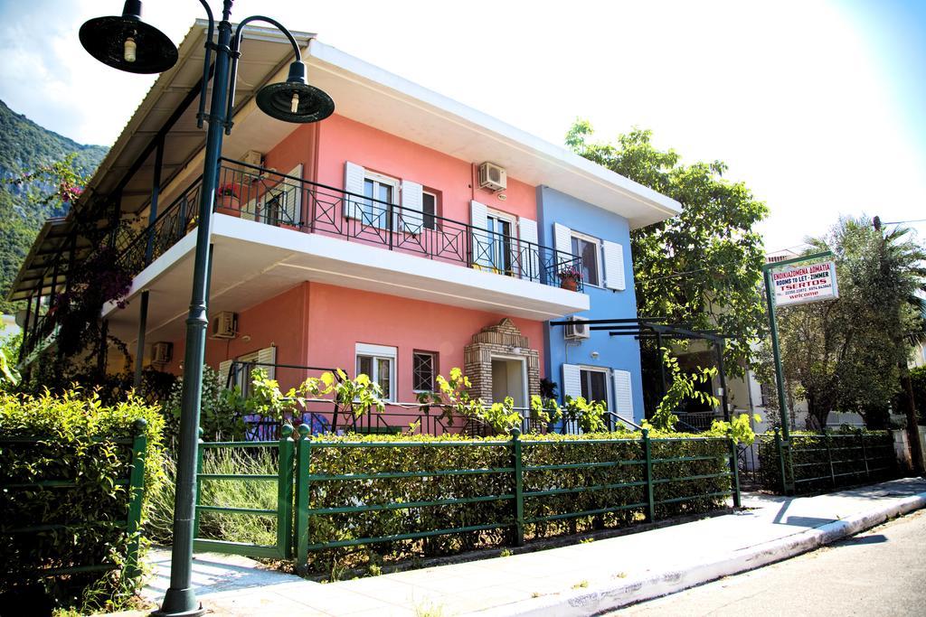Tsertos Apartments Kamena Vourla Ngoại thất bức ảnh