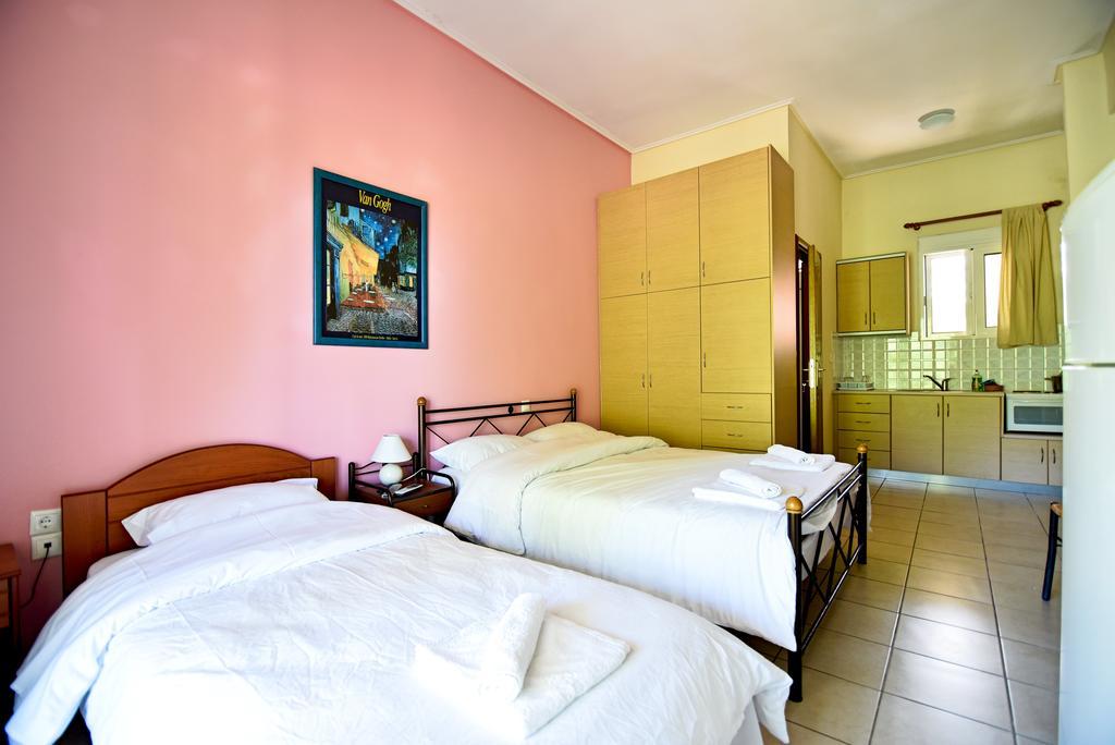 Tsertos Apartments Kamena Vourla Ngoại thất bức ảnh